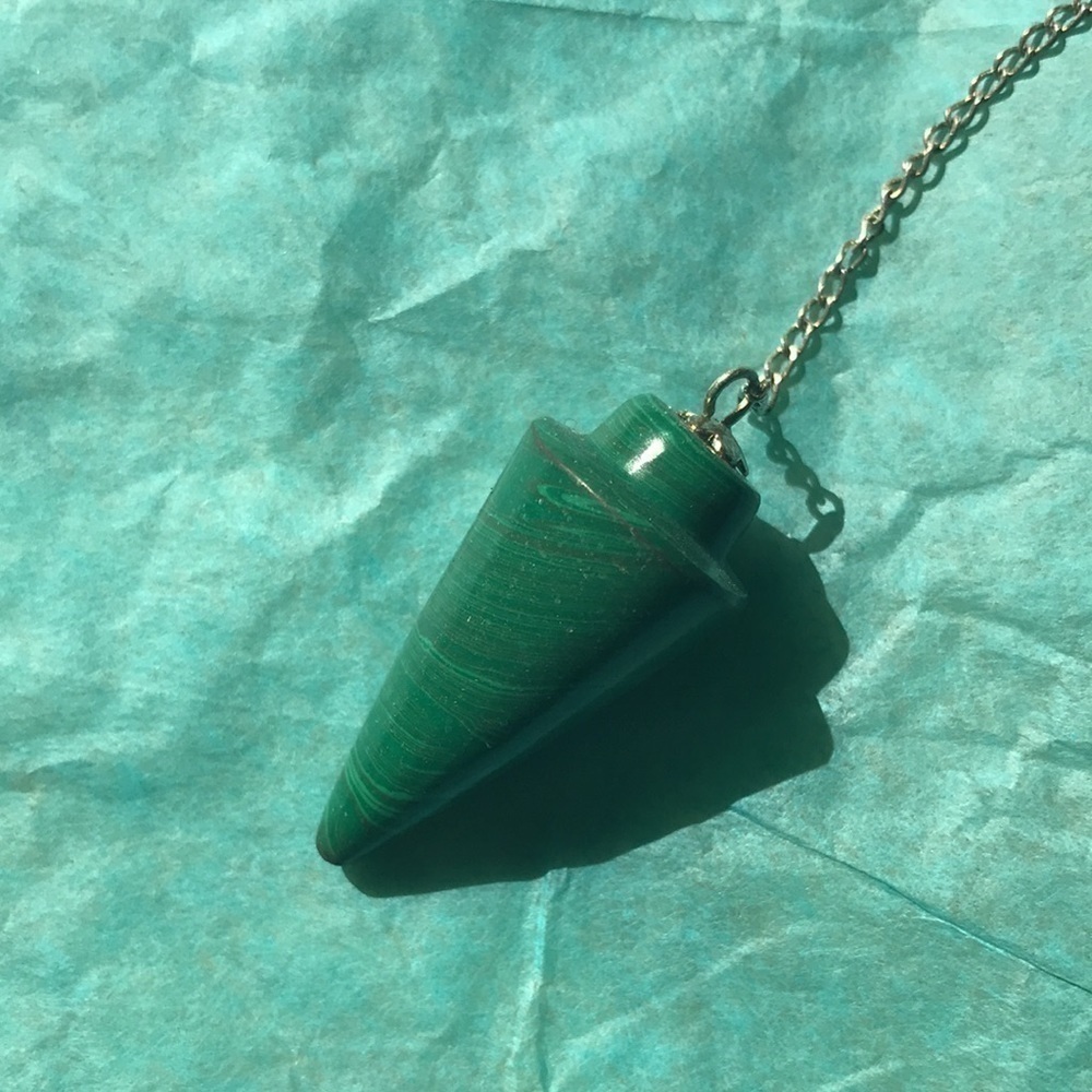 𝅺malachite Pendulum